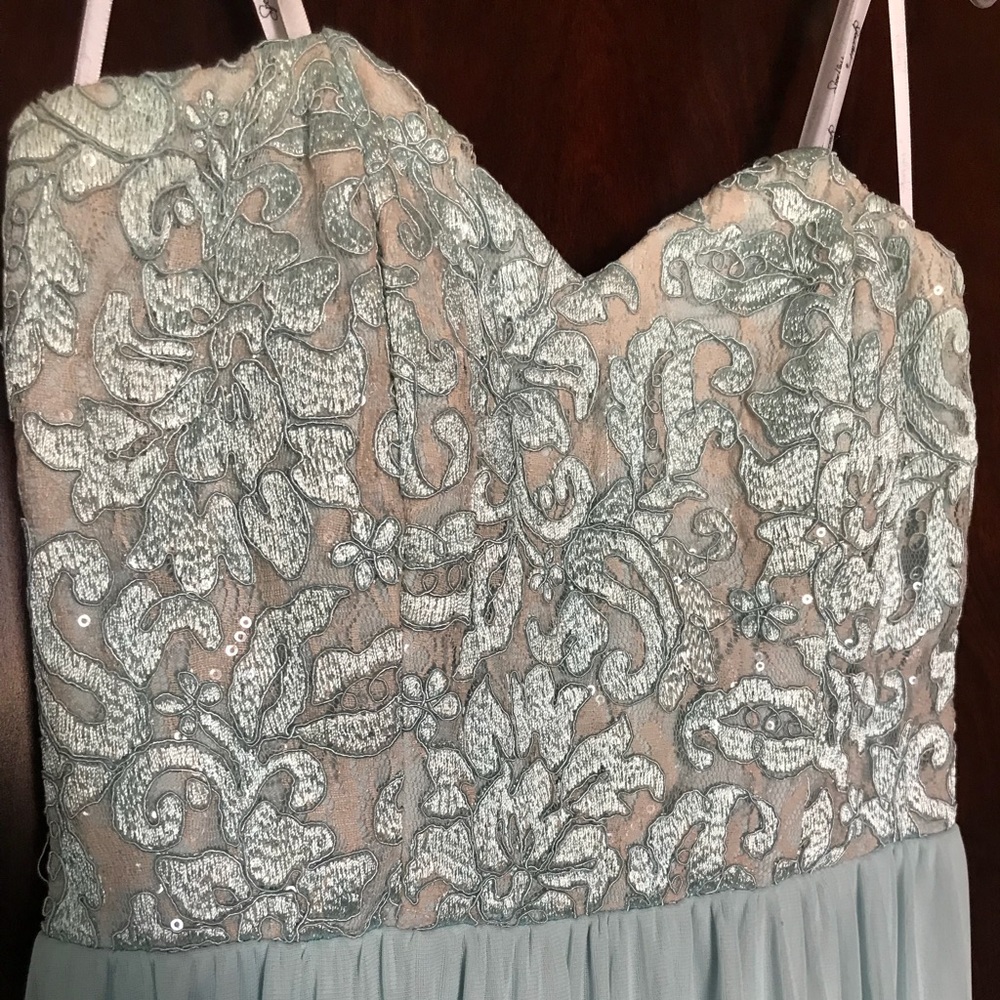Prom Dress - Picture 2 of 3